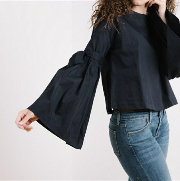 Free People So Obviously Yours poplin bell sleeve blouse bow details & buttons - Picture 13 of 15